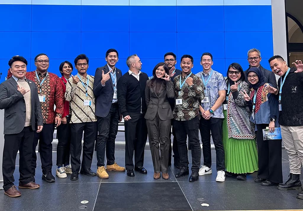 Elektra representing Indonesia at the Digital Dialog conference in Berlin